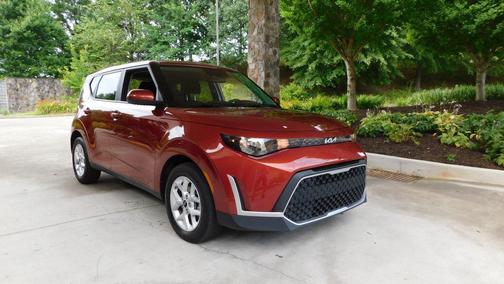 2024 Kia Soul LX