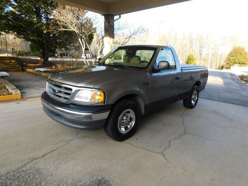 2001 Ford F-150 XLT