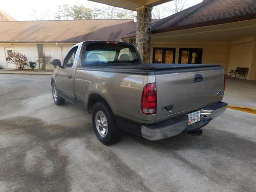 2001 Ford F-150 XLT
