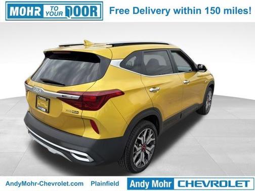 Yellow 2023 Kia Seltos SX
