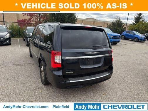 2011 Chrysler Town & Country Touring