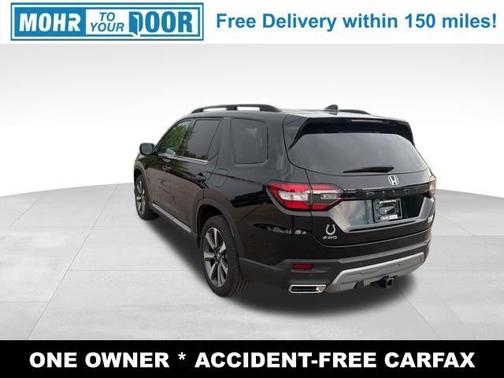 Crystal Black Pearl 2024 Honda Pilot Elite