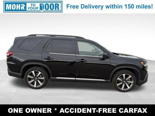 Crystal Black Pearl 2024 Honda Pilot Elite