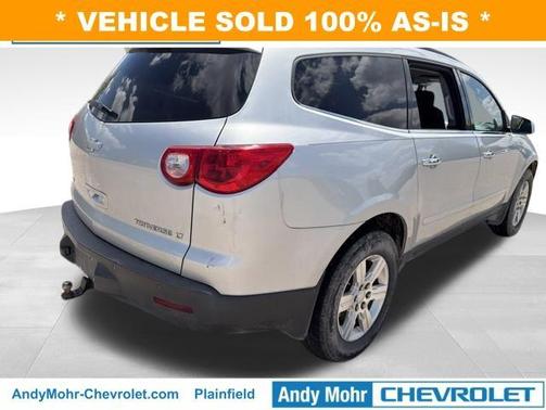 Silver Ice Metallic 2011 Chevrolet Traverse LT