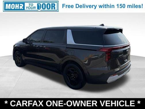 Metal 2025 Kia Carnival LX