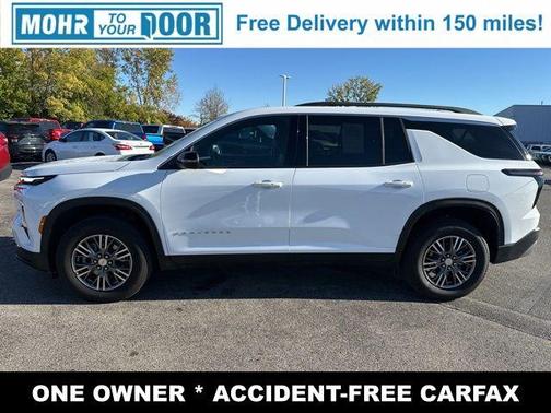 2025 Chevrolet Traverse LT