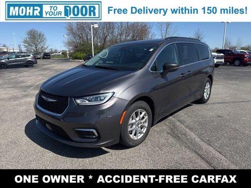 2022 Chrysler Pacifica Touring-L