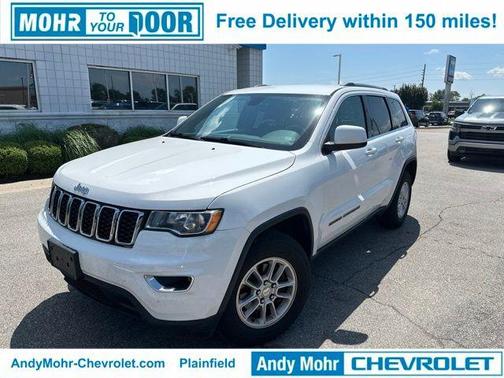 Bright White Clearcoat 2018 Jeep Grand Cherokee Laredo E