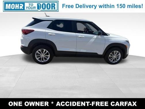 Summit White 2025 Chevrolet Trailblazer LS