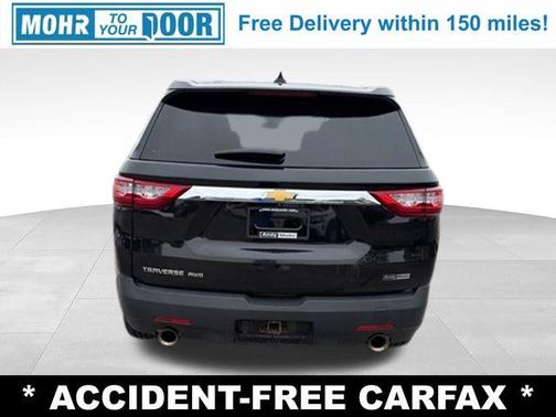 Mosaic Black Metallic 2020 Chevrolet Traverse LS