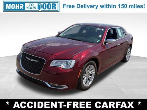 Velvet 2017 Chrysler 300C Base