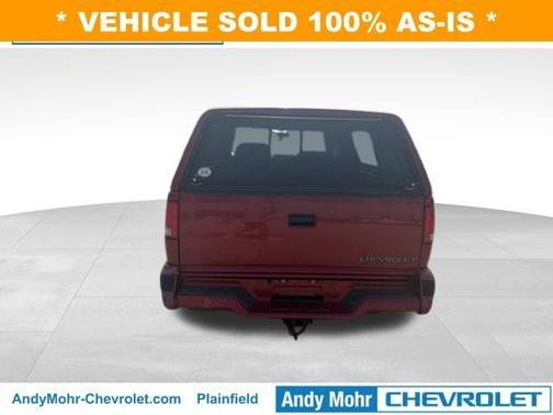 Red 1995 Chevrolet S-10 LS Extended Cab