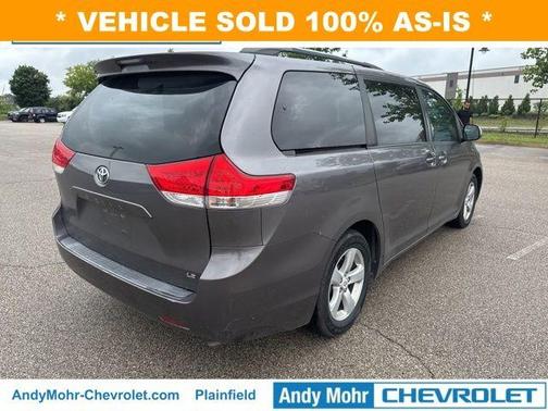 2011 Toyota Sienna LE