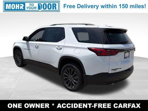 Summit White 2023 Chevrolet Traverse RS
