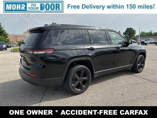 2022 Jeep Grand Cherokee L Laredo