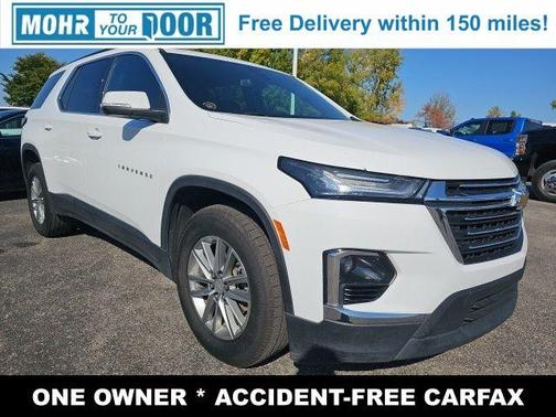 2023 Chevrolet Traverse LT Cloth