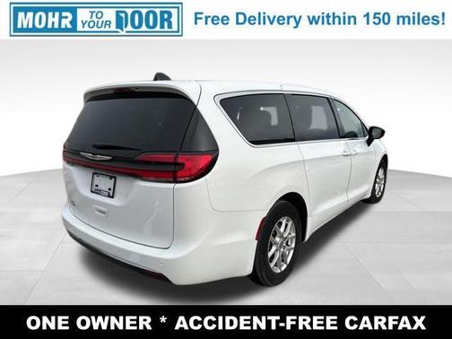 2024 Chrysler Pacifica Touring-L