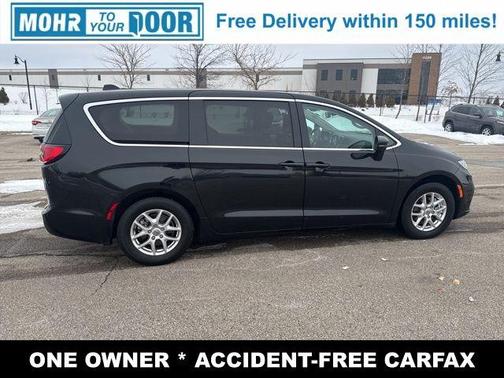 2024 Chrysler Pacifica Touring-L