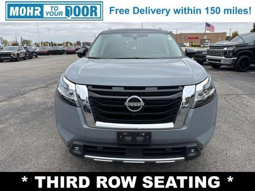 2022 Nissan Pathfinder Platinum