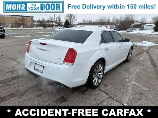 2018 Chrysler 300 Limited