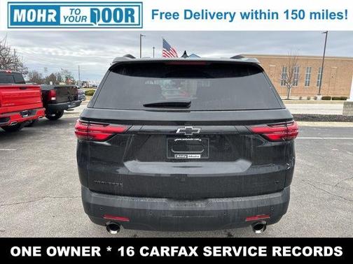2022 Chevrolet Traverse LT Cloth