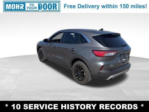 Gray Metallic 2022 Ford Escape SE