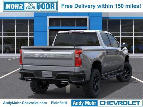 Silver Ice Metallic 2026 Chevrolet Silverado 1500 Custom Trail Boss