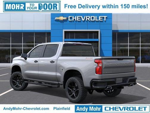 Silver Ice Metallic 2026 Chevrolet Silverado 1500 Custom Trail Boss
