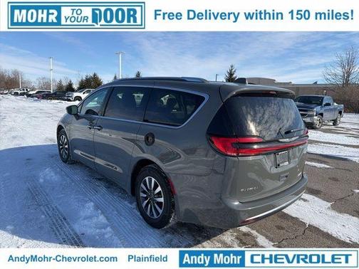 2021 Chrysler Pacifica Touring-L