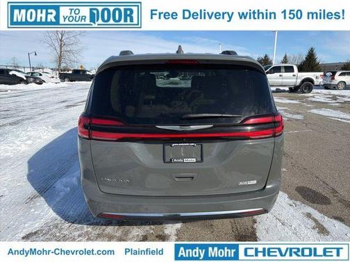 2021 Chrysler Pacifica Touring-L