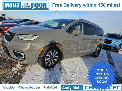 2021 Chrysler Pacifica Touring-L