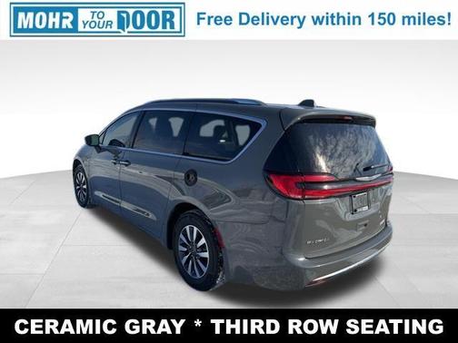 2021 Chrysler Pacifica Touring-L