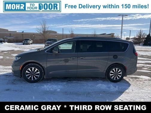 2021 Chrysler Pacifica Touring-L