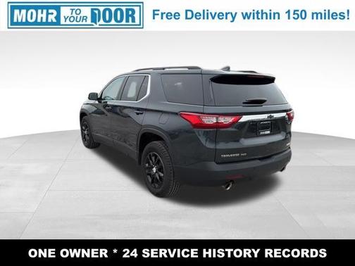Graphite Metallic 2019 Chevrolet Traverse LT Cloth