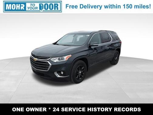 Graphite Metallic 2019 Chevrolet Traverse LT Cloth