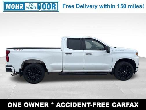 Summit White 2019 Chevrolet Silverado 1500 Custom
