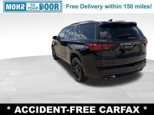 Mosaic Black Metallic 2023 Chevrolet Traverse Premier