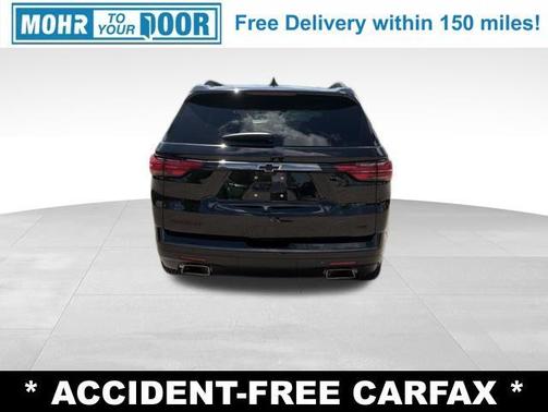 Mosaic Black Metallic 2023 Chevrolet Traverse Premier