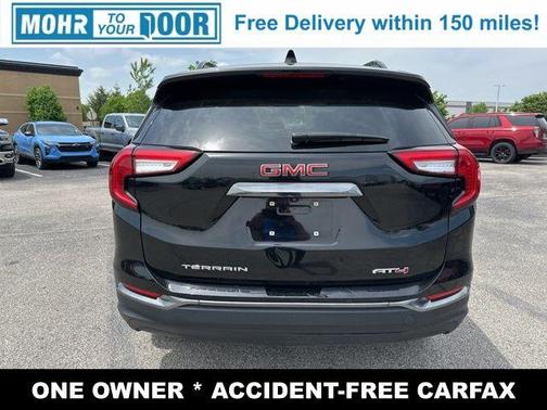 2023 GMC Terrain AT4