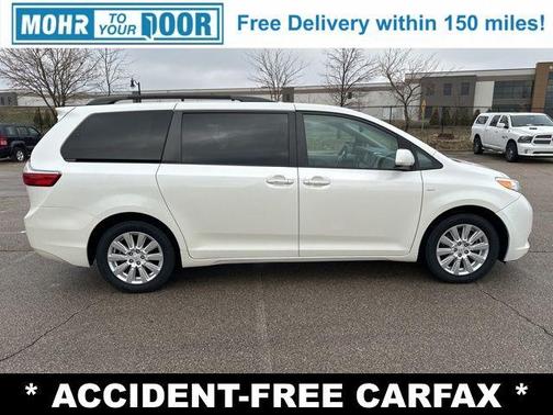 2017 Toyota Sienna XLE Premium