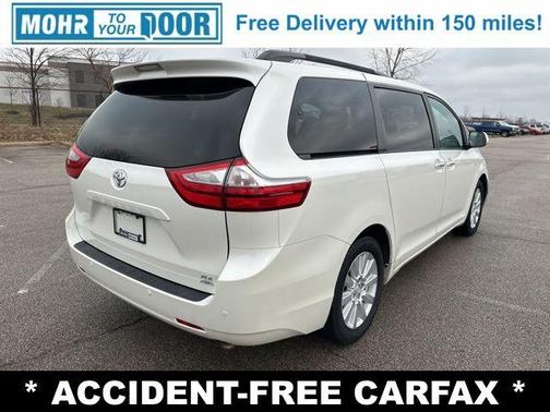 2017 Toyota Sienna XLE Premium