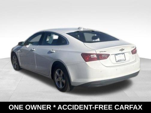 Summit White 2024 Chevrolet Malibu LT