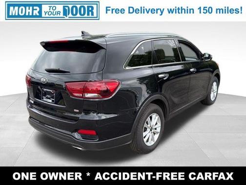 Ebony Black 2019 Kia Sorento LX