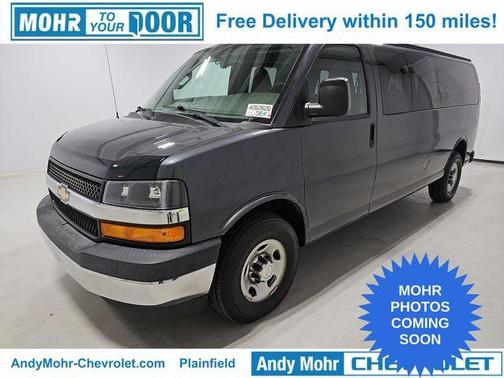 2017 Chevrolet Express 3500 LT