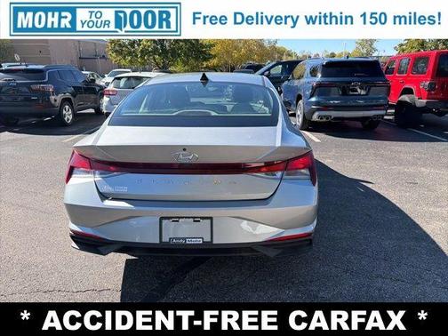 2021 Hyundai ELANTRA SE