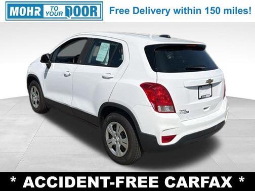 Summit White 2018 Chevrolet Trax LS