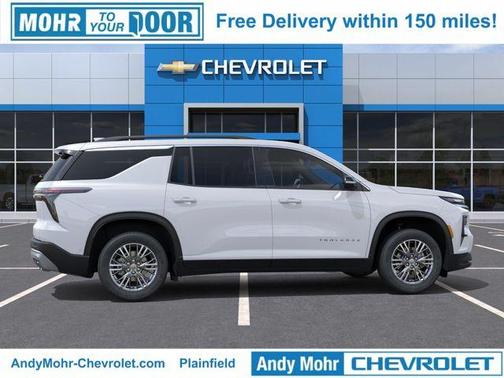 Summit White 2026 Chevrolet Traverse LT