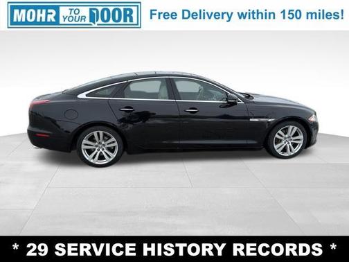 2012 Jaguar XJ Base