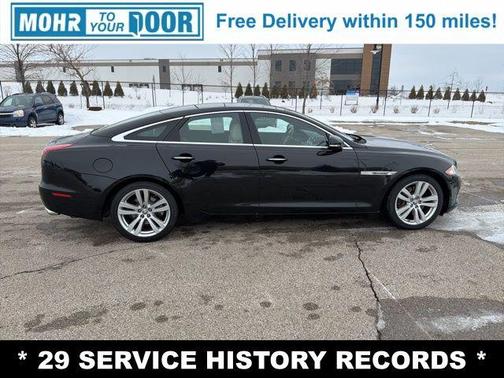 2012 Jaguar XJ Base