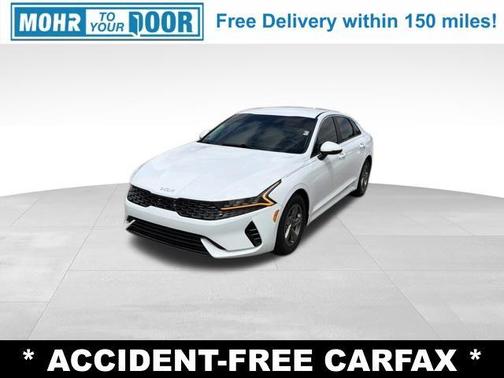 Glacial White Pearl 2022 Kia K5 LXS